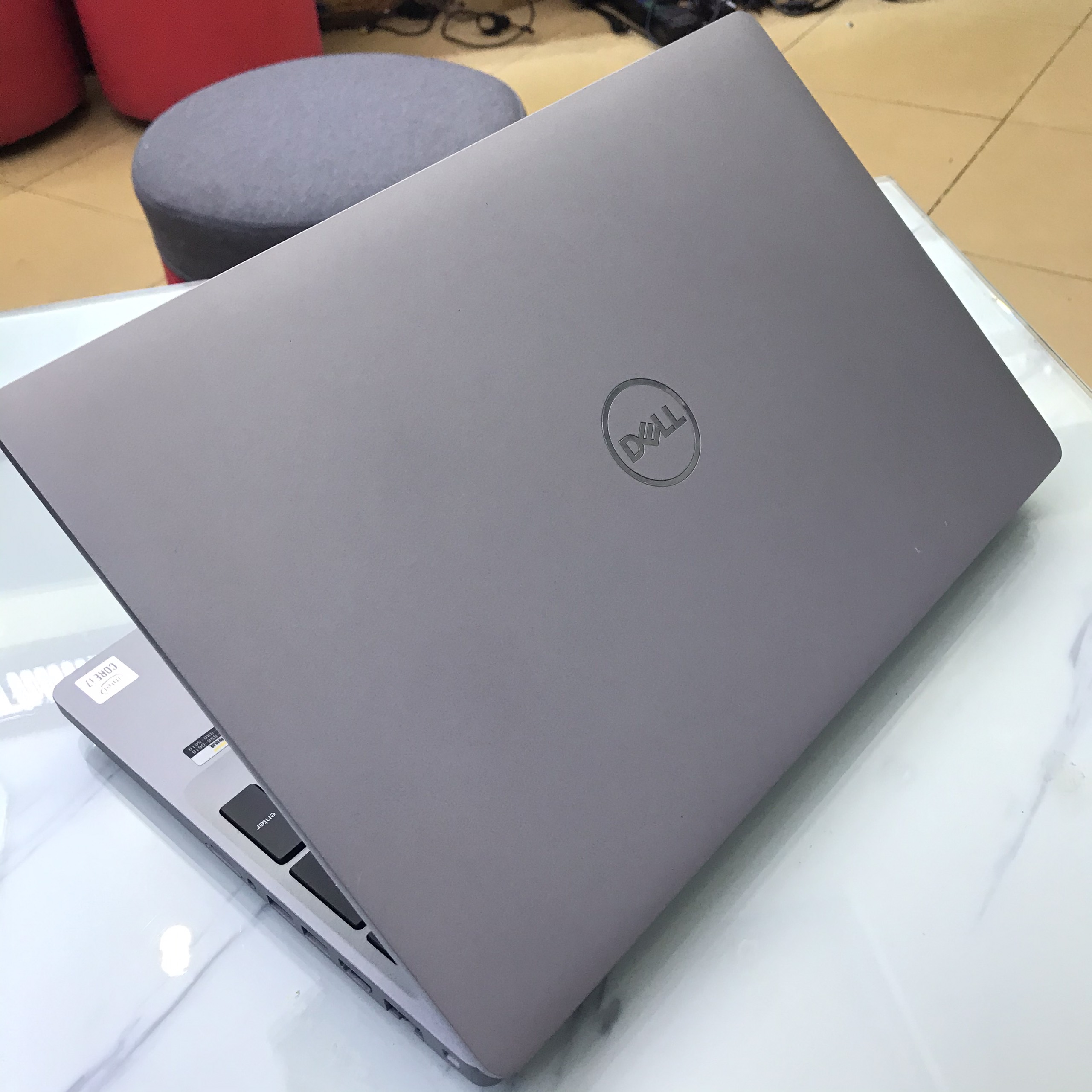 DELL Precision 3551 - Workstation mỏng nhẹ